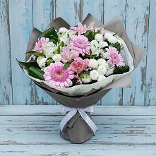 Букет цветов из:  Герберы, Альстромерии и Хризантемы в Верхнеуральске