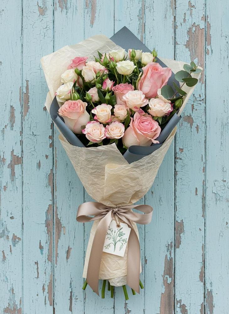 Букет цветов из: Розы в Верхнеуральске