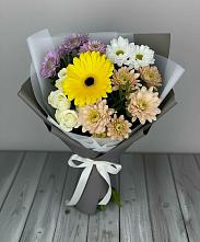 Букет цветов из:  Розы, Герберы и Хризантемы в Верхнеуральске