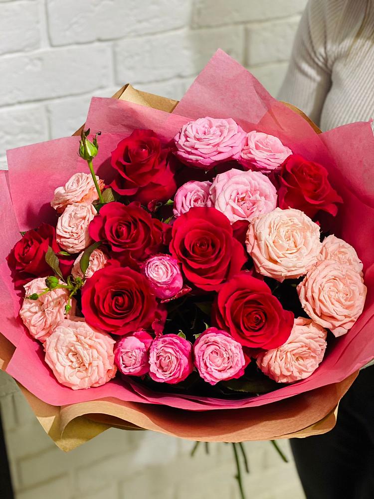 Букет цветов из: Розы в Верхнеуральске