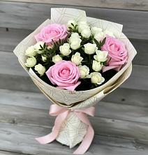 Букет цветов из:  Розы в Верхнеуральске