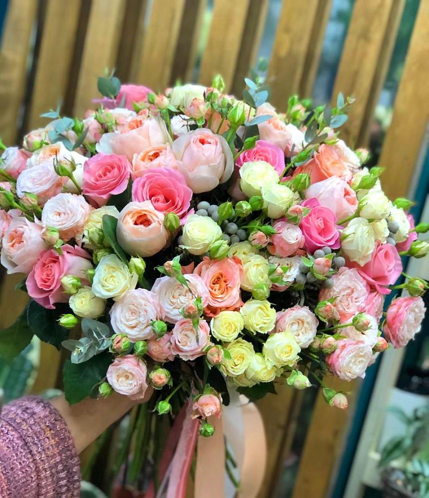 Букет цветов из: Розы в Верхнеуральске