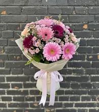 Букет цветов из:  Герберы и Хризантемы в Верхнеуральске