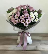 Букет цветов из:  Хризантемы и Розы в Верхнеуральске