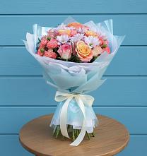 Букет цветов из:  Хризантемы и Розы в Верхнеуральске