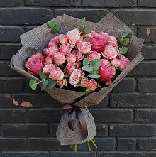 Букет цветов из:  Розы в Верхнеуральске
